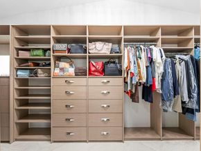 6180 Pine Tree Dr, Miami Beach FL 33140