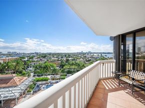 1000 E Island Blvd 803, Aventura FL 33160