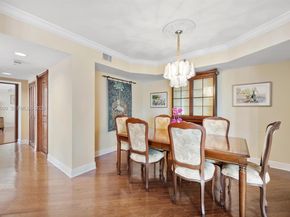 1000 E Island Blvd 803, Aventura FL 33160