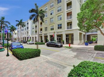 1200 Town Center Dr