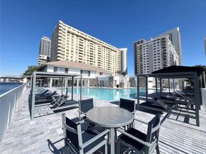 1833 S Ocean Dr 1104, Hallandale Beach FL 33009