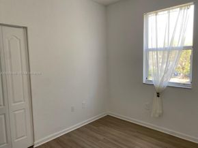 3760 NE 9th Ct, Homestead FL 33033