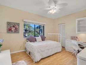 18112 NW 15th Ct, Pembroke Pines FL 33029