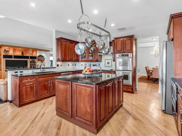 18112 NW 15th Ct, Pembroke Pines FL 33029