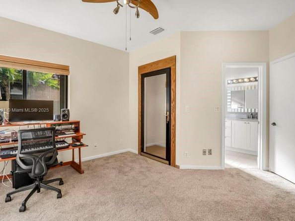 18112 NW 15th Ct, Pembroke Pines FL 33029