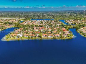 18112 NW 15th Ct, Pembroke Pines FL 33029