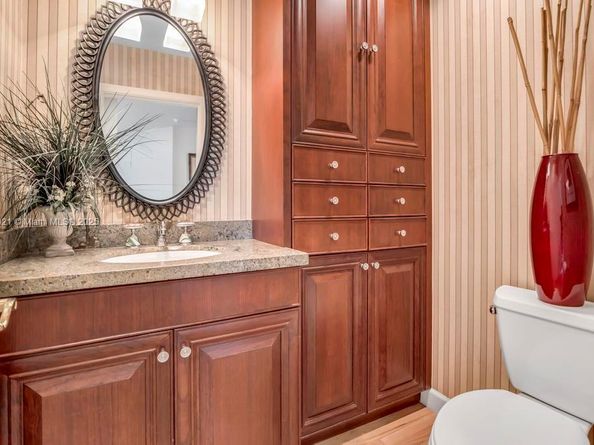 18112 NW 15th Ct, Pembroke Pines FL 33029