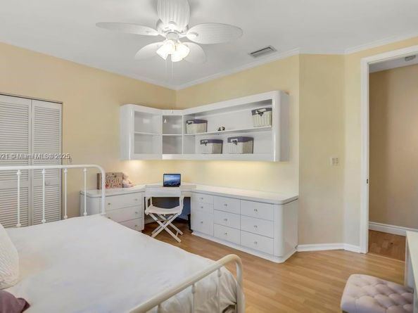 18112 NW 15th Ct, Pembroke Pines FL 33029
