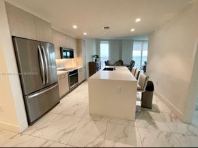 2000 Metropica Way 1009, Sunrise FL 33323