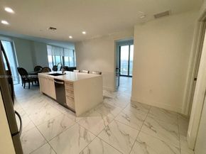 2000 Metropica Way 1009, Sunrise FL 33323