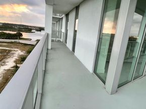 2000 Metropica Way 1009, Sunrise FL 33323