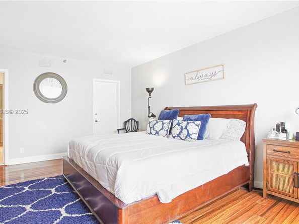 19707 Turnberry Way 10AB, Aventura FL 33180