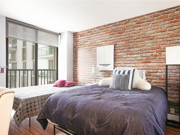 19707 Turnberry Way 10AB, Aventura FL 33180