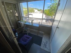 2880 N Oakland Forest Dr 313, Oakland Park FL 33309