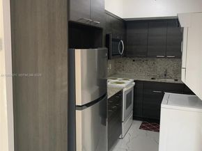 305 E 4th Ave 1, Hialeah FL 33010