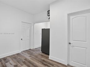 1630 SW 10th St, Miami FL 33135