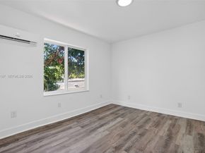 1630 SW 10th St, Miami FL 33135