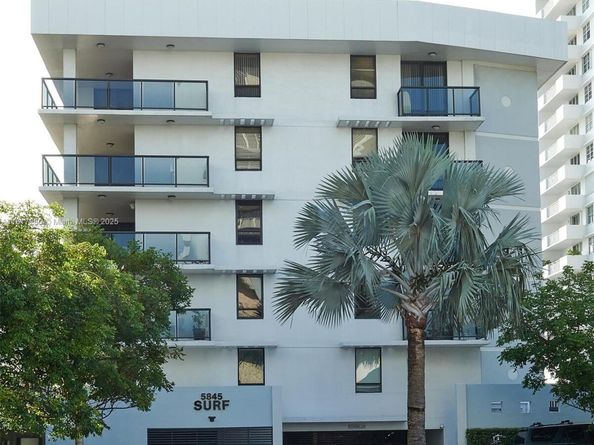 5845 Collins Ave 304, Miami Beach FL 33140