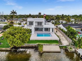 10755 SW 52nd Ter, Miami FL 33165