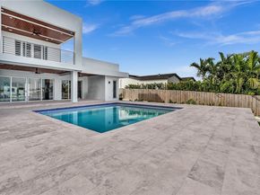 10755 SW 52nd Ter, Miami FL 33165
