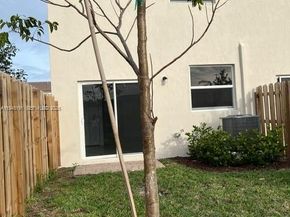 12308 NW 23 Ct 12308, Miami FL 33167