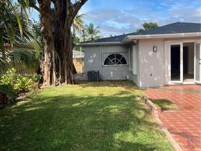 550 NE 174th St, North Miami Beach FL 33162