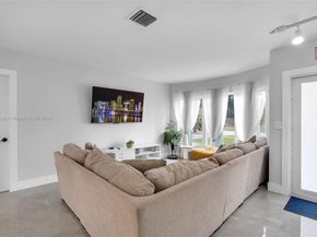 2227 NW 65th Ave, Margate FL 33063