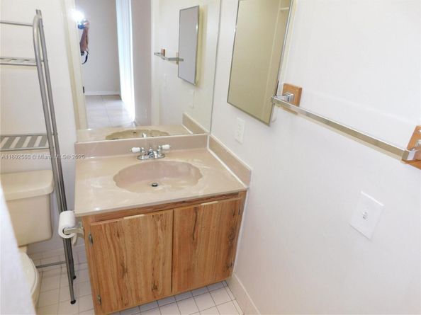 8650 SW 133 Rd 408, Miami FL 33183