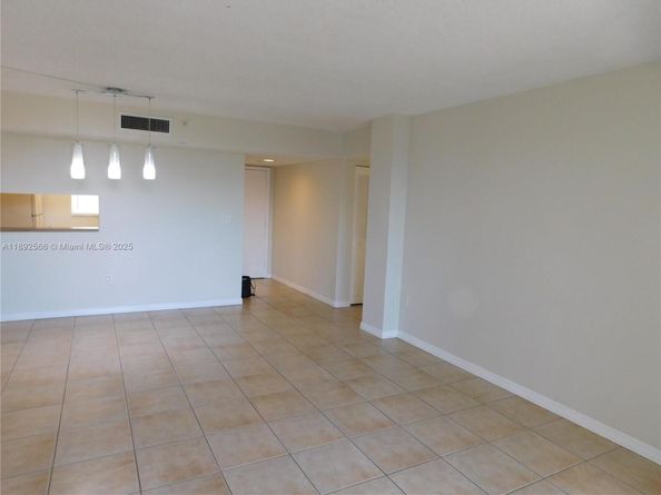 8650 SW 133 Rd 408, Miami FL 33183