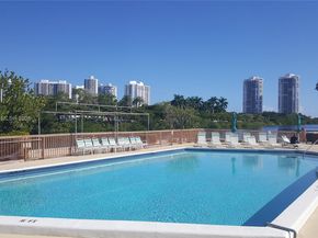 3401 N Country Club Dr 412, Aventura FL 33180