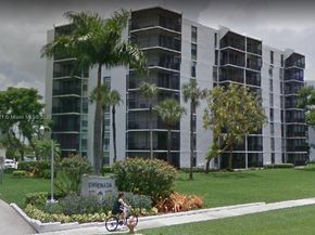 3401 N Country Club Dr 412, Aventura FL 33180