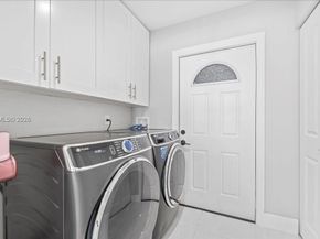 11611 SW 9th Ct, Pembroke Pines FL 33025