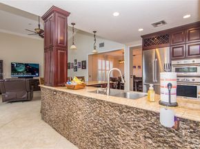 1091 SW 156th Ave, Pembroke Pines FL 33027