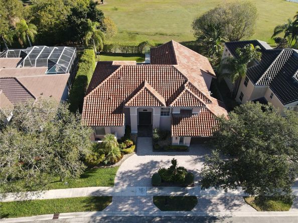 1091 SW 156th Ave, Pembroke Pines FL 33027