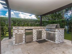 1091 SW 156th Ave, Pembroke Pines FL 33027