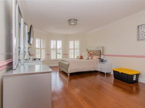 1091 SW 156th Ave, Pembroke Pines FL 33027