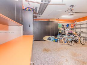 1091 SW 156th Ave, Pembroke Pines FL 33027