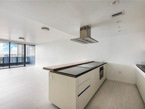 1000 Brickell Plz 2411, Miami FL 33131