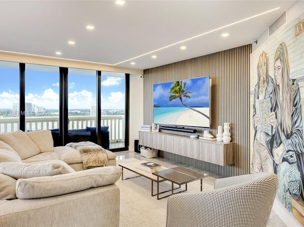 2000 Island Blvd 2507, Aventura FL 33160