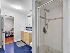 3671 N 47th Ave, Hollywood FL 33021