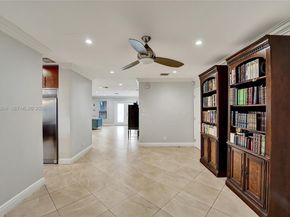 3671 N 47th Ave, Hollywood FL 33021