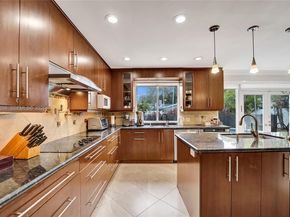 3671 N 47th Ave, Hollywood FL 33021