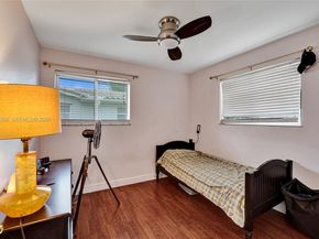 3671 N 47th Ave, Hollywood FL 33021