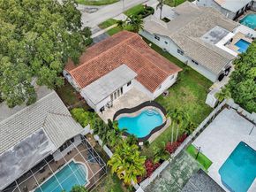 3671 N 47th Ave, Hollywood FL 33021