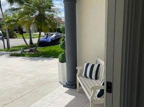 18214 SW 144th Pl, Miami FL 33177