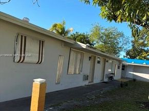 1913 SW Gardenia Rd, Fort Lauderdale FL 33317