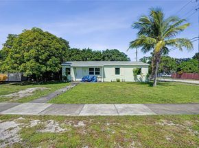 301 NW 190th St, Miami Gardens FL 33169