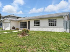 11641 NW 42nd St, Sunrise FL 33323
