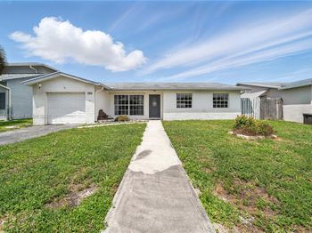 11641 NW 42nd St
