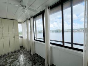 671 NE 195th St 425E, Miami FL 33179